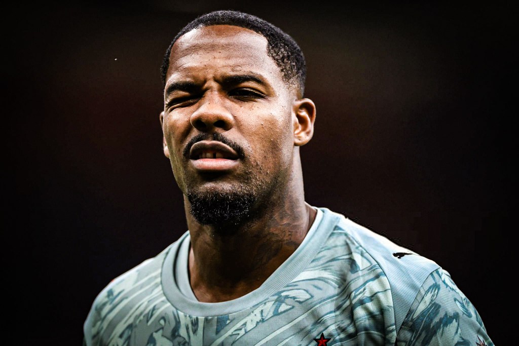 Chelsea s’attaque à Mike Maignan, mais Milan&nbsp;résiste!